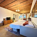 Le Manoir Du Bonheur Chaumes-en-Brie