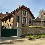 Le Manoir Du Bonheur Villa Chaumes-en-Brie