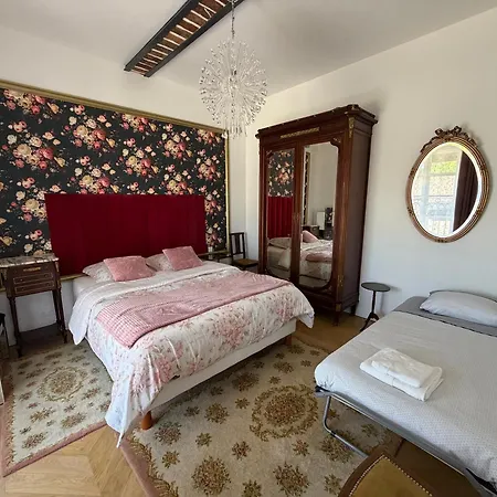 Le Manoir Du Bonheur *